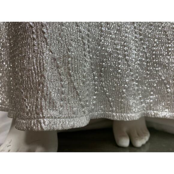 NWT! Cachet Beaded Silver Taupe Cocktail Dress 6 - Picture 5 of 8